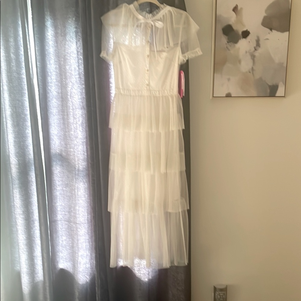 Elegant White Tiered Dress